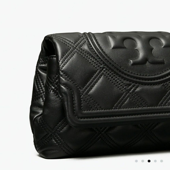 SOLD! Tory Burch Fleming  Leather Soft Clutch - Picture 5 of 11